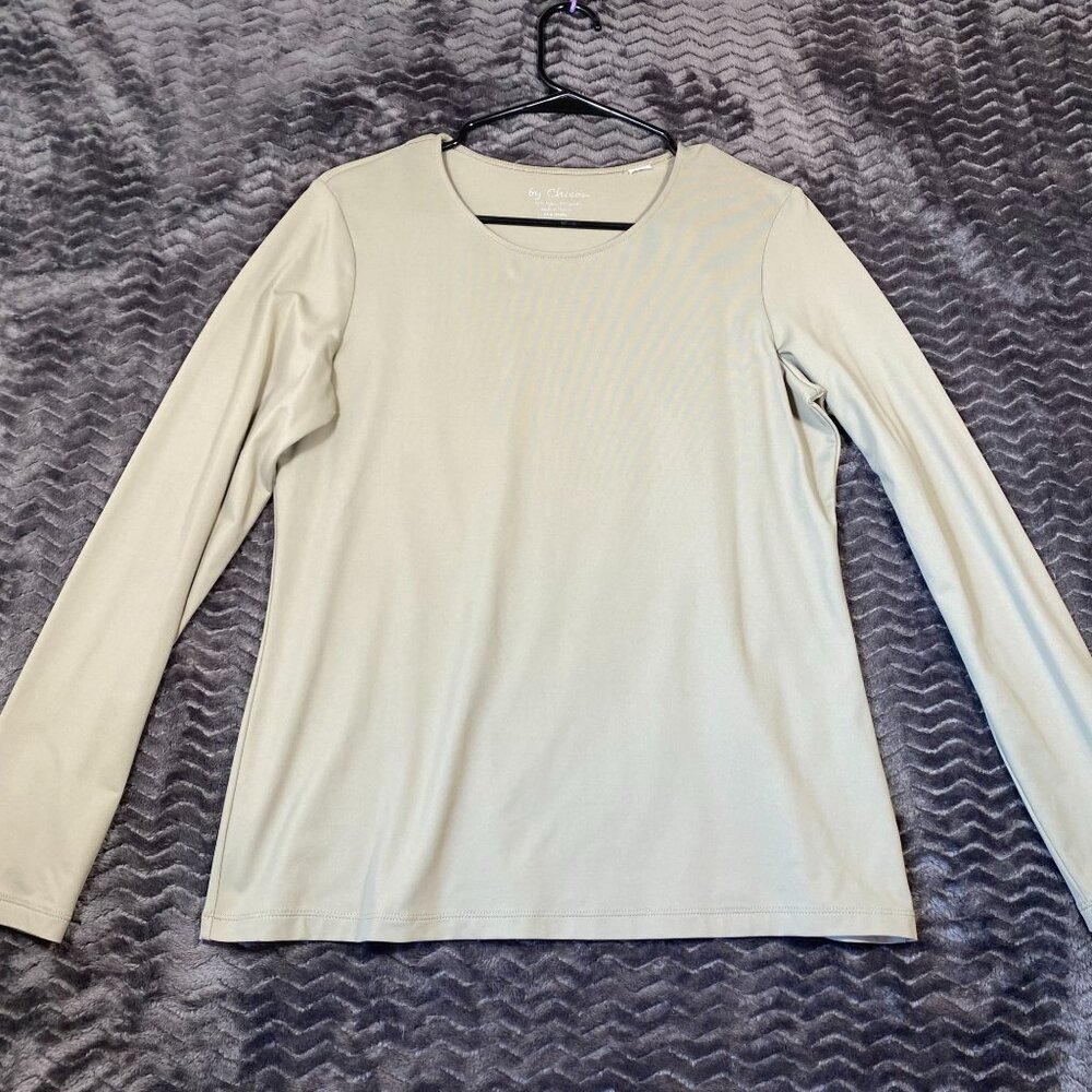 Chicos Light Beige Long-Sleeve Stretch Top  Nylon/Spandex Blend Womens sz 1